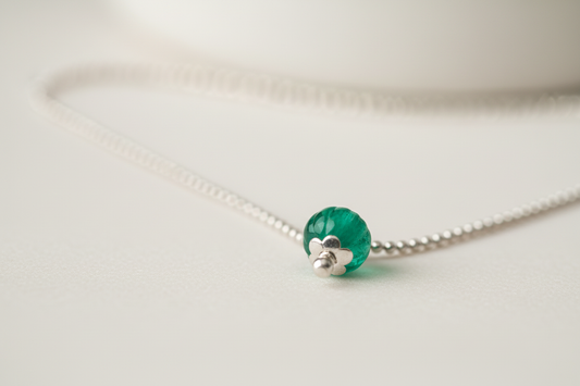 Emerald Glass Bead & Sterling Silver Chain Necklace – Modern Elegant Charm
