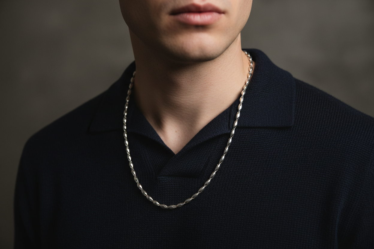 925 Silver Twisted Marquise Chain Necklace – Sculptural Elegance