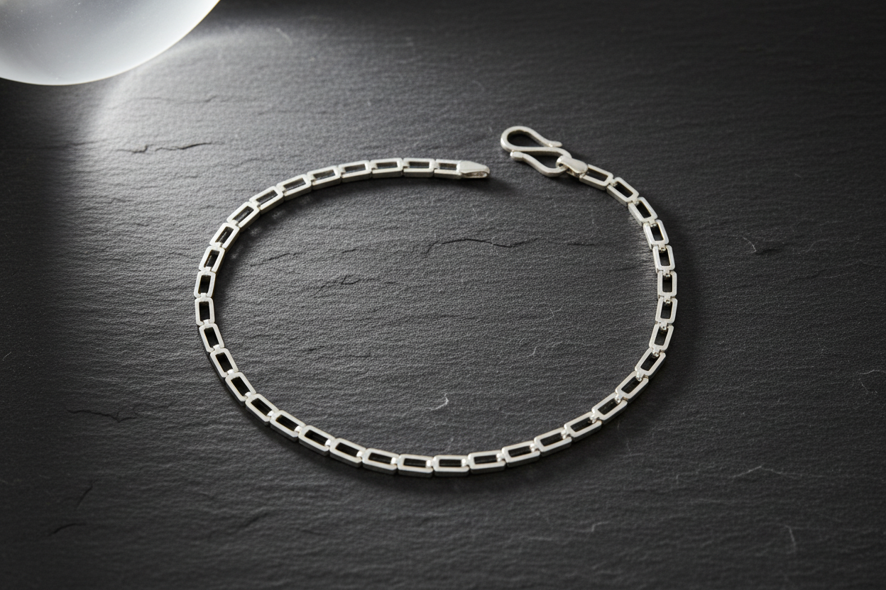 Sterling 925 Silver Chain Bracelet – Minimalist & Elegant