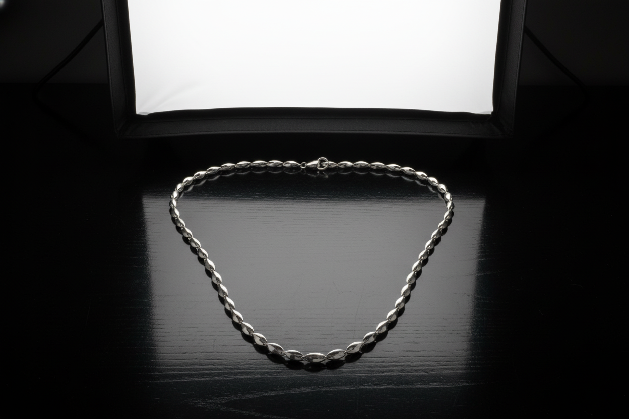925 Silver Twisted Marquise Chain Necklace – Sculptural Elegance