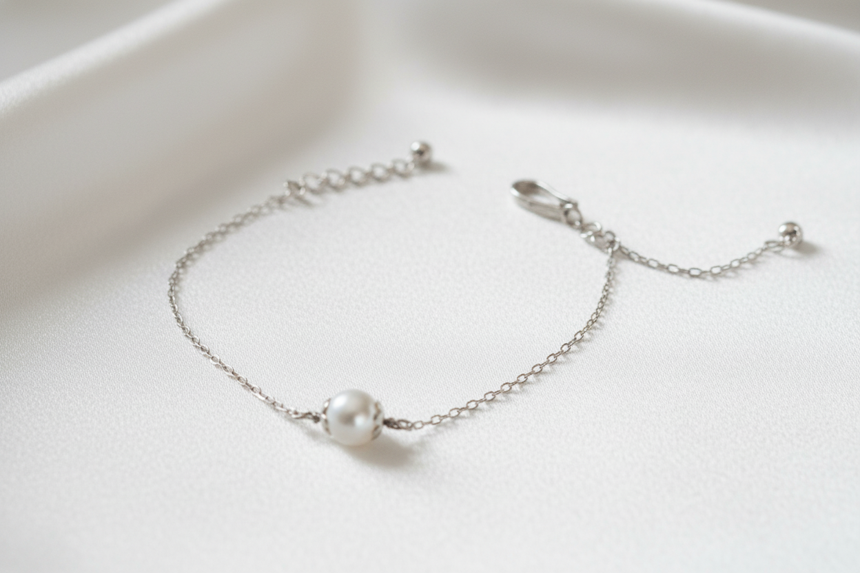 Minimalist Pearl & Sterling Silver Bracelet – Everyday Elegance