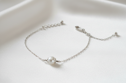 Minimalist Pearl & Sterling Silver Bracelet – Everyday Elegance