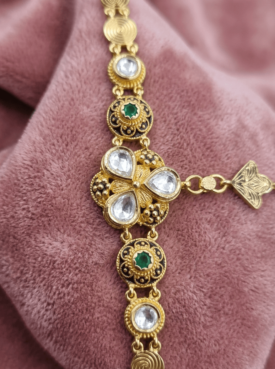 Chandrika Triveni Gold Plated Silver Hath Paan